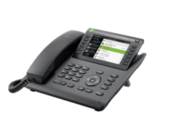 OpenScape Desk Phone CP700 perspective view low.png